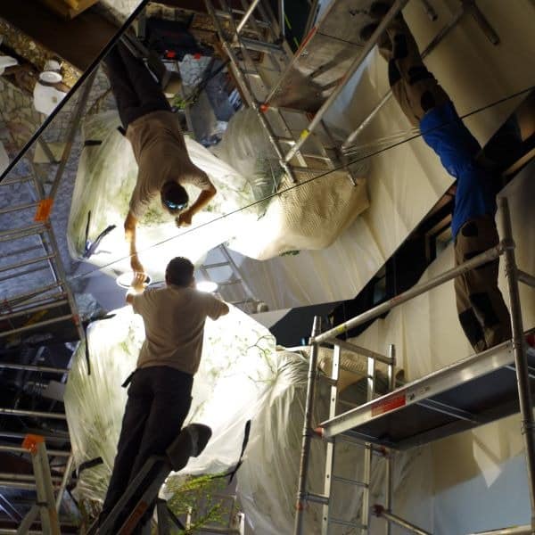 Plafond miroir tendu : découvrez les panneaux Like Mirror