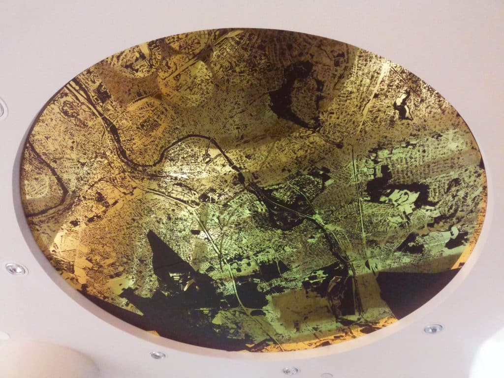 Spécialiste plafond miroir MIROLEGE