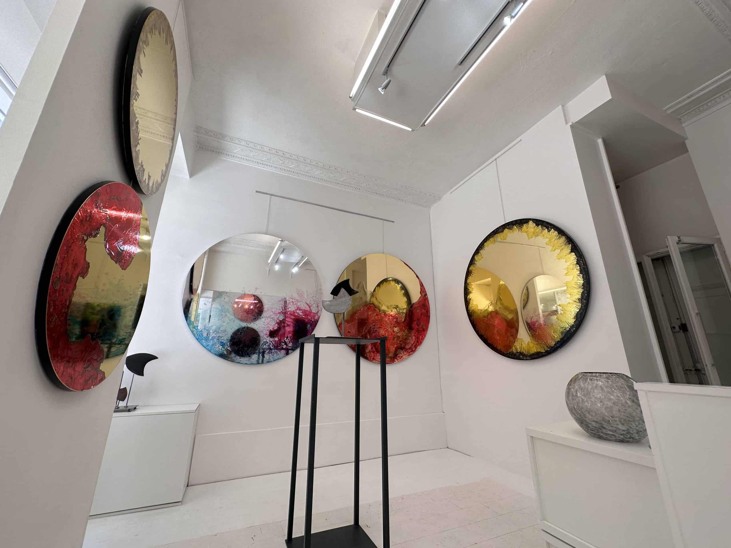 Miroirs Peints Like Mirror à l'expo de Adelaïde Leferme à la Galerie Choiseul