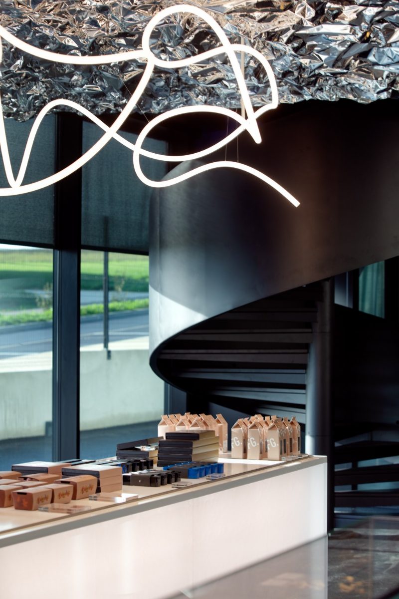 GRAND ATELIER FABRICE GILLOTTE - BOUTIQUE & BUREAUX - FORM'IT MIROIR ARGENT - Like Mirror Mirolege